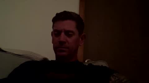 New. Come talk online show from 11/08/25, 09:20