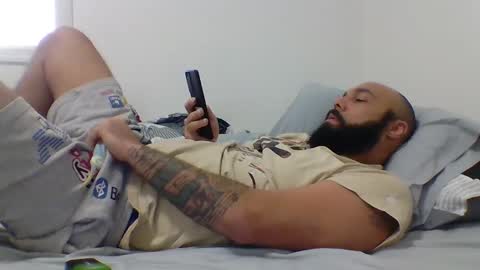 Mr8 online show from 12/25/24, 08:50