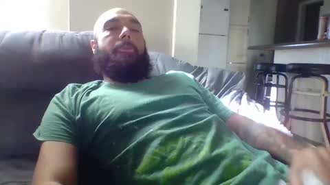 Mr8 online show from 10/20/25, 07:25