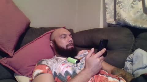 Snapshot of mr8plus chatting on 01/13/26, 11:43 Mr8 online show from 01/13/26, 11:43
