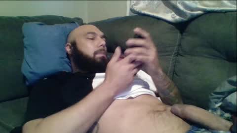 Snapshot of mr8plus chatting on 03/03/26, 10:04 Mr8 online show from 03/03/26, 10:04
