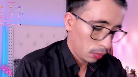 Aaron. online show from 09/25/25, 10:30