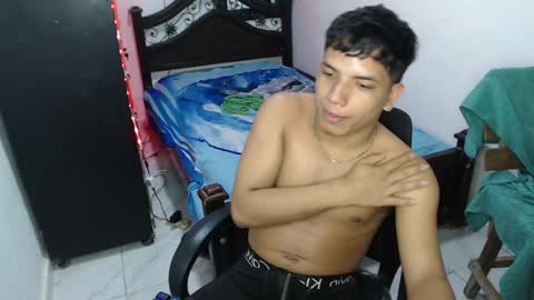 Snapshot of mr_cock_28 chatting on 02/11/25, 08:48 mr_cock_28 online show from 02/11/25, 08:48