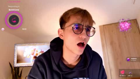 Snapshot of mr_evan1 chatting on 11/18/25, 06:01 Mr Evans online show from 11/18/25, 06:01