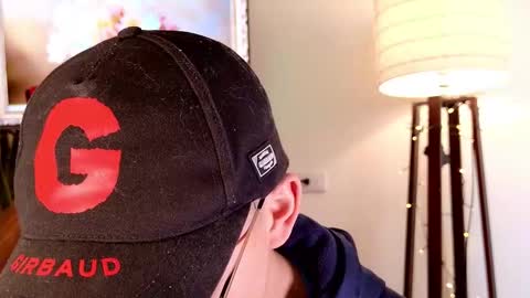 Snapshot of mr_evan1 chatting on 12/01/25, 04:12 Mr Evans online show from 12/01/25, 04:12