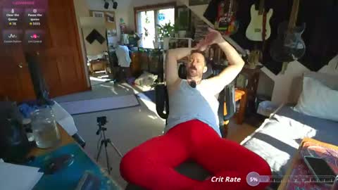 Snapshot of mr_foxxy chatting on 11/18/25, 01:59 ninko online show from 11/18/25, 01:59