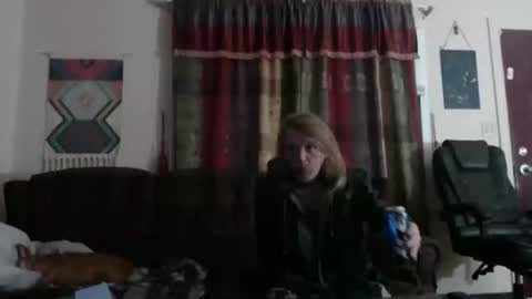 Snapshot of mr_happy12 chatting on 01/04/25, 05:27 mr_happy12 online show from 01/04/25, 05:27