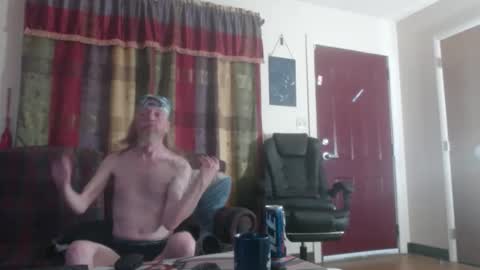 Snapshot of mr_happy12 chatting on 03/02/25, 08:38 mr_happy12 online show from 03/02/25, 08:38