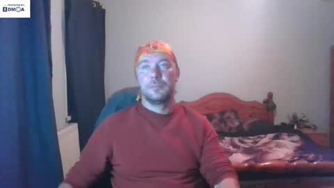 mr_i_ online show from 10/12/25, 08:19