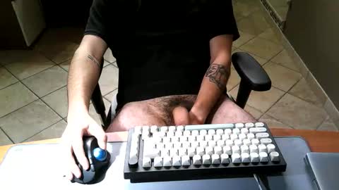 mr_kaa online show from 11/21/25, 05:44