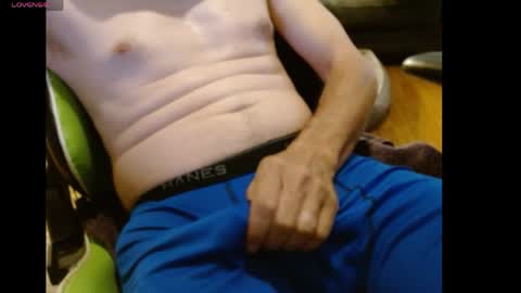 Snapshot of mr_longfellow chatting on 06/06/26, 11:20 mr_longfellow online show from 06/06/26, 11:20