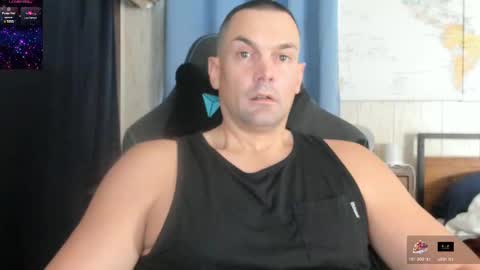 Cam online show from 10/18/25, 05:03