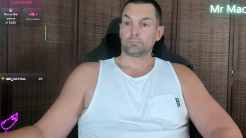Cam online show from 05/12/26, 08:06
