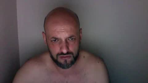 Snapshot of mr_mendes chatting on 09/22/25, 02:24 Mr. Magico online show from 09/22/25, 02:24