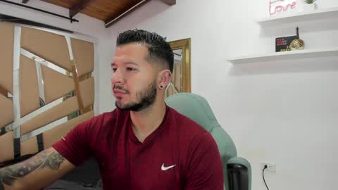 MIKEE online show from 12/28/24, 03:04