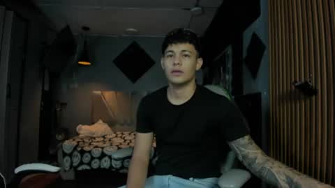 mr_mois online show from 07/08/26, 04:50