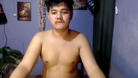 Snapshot of mr_olivercummerx chatting on 03/02/26, 04:25 mr_olivercummerx online show from 03/02/26, 04:25