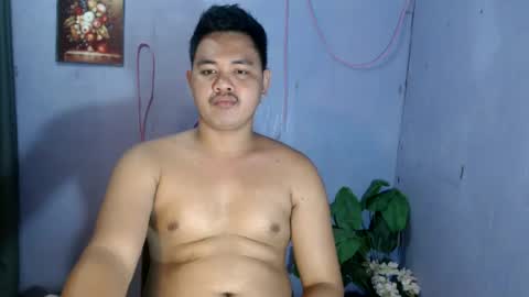 Snapshot of mr_olivercummerx chatting on 06/13/26, 11:41 mr_olivercummerx online show from 06/13/26, 11:41