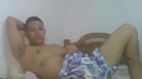 Snapshot of mr_sharkmaster777 chatting on 12/20/24, 04:04 mr_sharkmaster777 online show from 12/20/24, 04:04