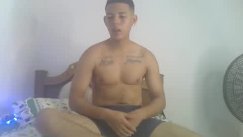 Snapshot of mr_sharkmaster777 chatting on 01/08/25, 02:46 mr_sharkmaster777 online show from 01/08/25, 02:46