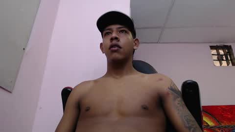 mr_stiven_ online show from 01/24/25, 03:00