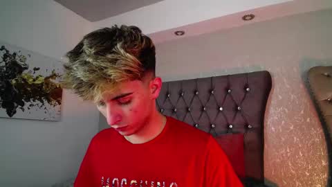 Snapshot of mr_williseo chatting on 09/27/25, 03:00 williseo online show from 09/27/25, 03:00