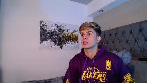 Snapshot of mr_williseo chatting on 10/01/25, 02:50 williseo online show from 10/01/25, 02:50