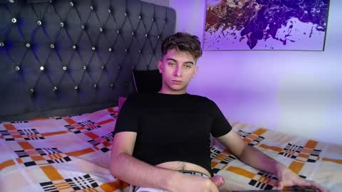 Snapshot of mr_williseo chatting on 10/16/25, 03:13 williseo online show from 10/16/25, 03:13