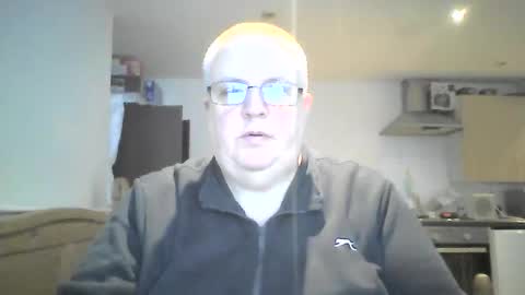 Snapshot of mralistairgoldiegmailcom chatting on 01/09/25, 12:19 Professor-Perv online show from 01/09/25, 12:19