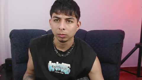 Snapshot of mralpha_latino chatting on 04/22/26, 04:48 Alpha LATINO online show from 04/22/26, 04:48