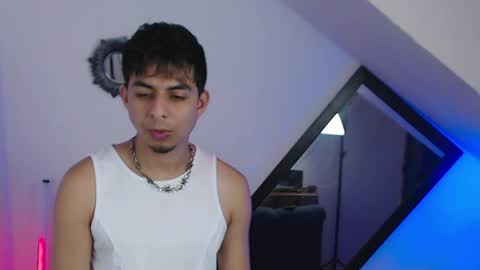 Snapshot of mralpha_latino chatting on 05/02/26, 04:39 Alpha LATINO online show from 05/02/26, 04:39