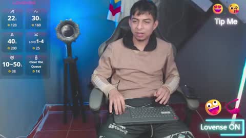 Snapshot of mralpha_latino chatting on 06/13/26, 07:28 Alpha LATINO online show from 06/13/26, 07:28