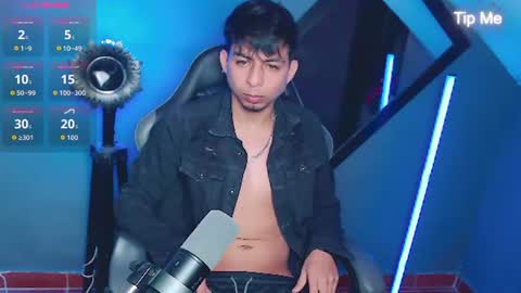 Alpha LATINO online show from 07/28/26, 01:43