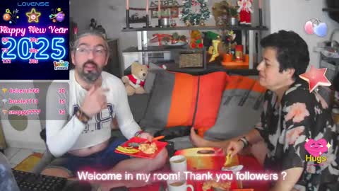 MrAndMrsSwetness84 online show from 01/08/25, 10:48
