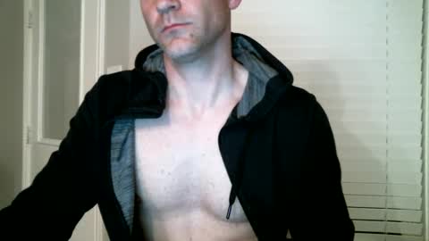 MrAsstastix online show from 03/05/25, 05:18