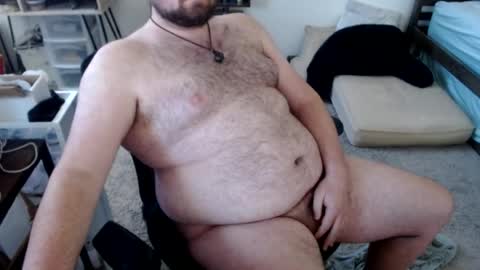 Snapshot of mrbigbear66 chatting on 06/17/26, 04:08 mrbigbear66 online show from 06/17/26, 04:08