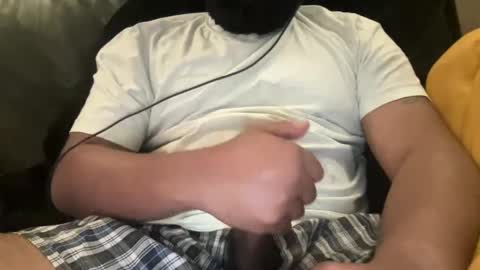 Snapshot of mrbigblk1990 chatting on 02/10/25, 06:42 mrbigblk1990 online show from 02/10/25, 06:42