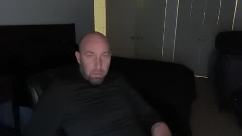 Snapshot of mrbignuts469 chatting on 12/15/25, 12:09 mrbignuts469 online show from 12/15/25, 12:09