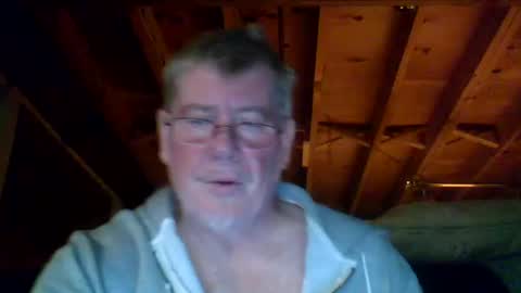 Snapshot of mrblade666 chatting on 09/28/25, 11:21 mrblade666 online show from 09/28/25, 11:21