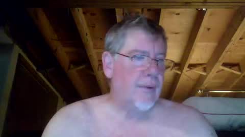 Snapshot of mrblade666 chatting on 10/19/25, 11:55 mrblade666 online show from 10/19/25, 11:55