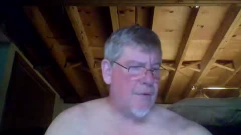 Snapshot of mrblade666 chatting on 10/22/25, 12:00 mrblade666 online show from 10/22/25, 12:00