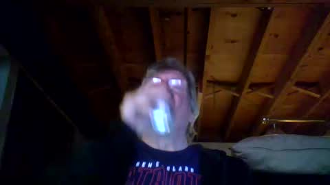 Snapshot of mrblade666 chatting on 01/15/26, 02:27 mrblade666 online show from 01/15/26, 02:27