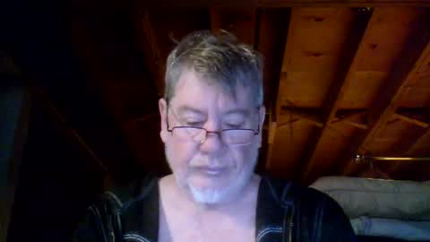 Snapshot of mrblade666 chatting on 02/22/26, 11:42 mrblade666 online show from 02/22/26, 11:42