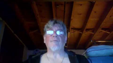 Snapshot of mrblade666 chatting on 04/12/26, 11:21 mrblade666 online show from 04/12/26, 11:21