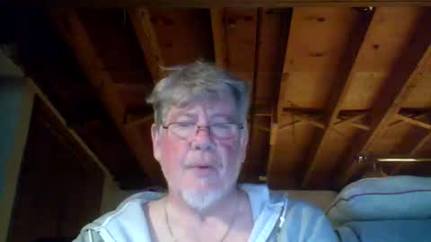 Snapshot of mrblade666 chatting on 04/15/26, 11:49 mrblade666 online show from 04/15/26, 11:49