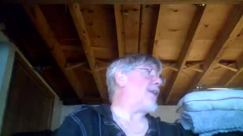 Snapshot of mrblade666 chatting on 04/20/26, 11:13 mrblade666 online show from 04/20/26, 11:13