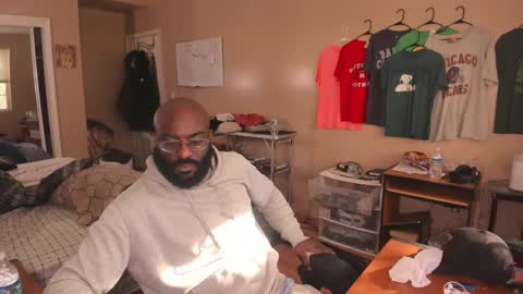 Chuck Daily online show from 10/21/25, 01:45