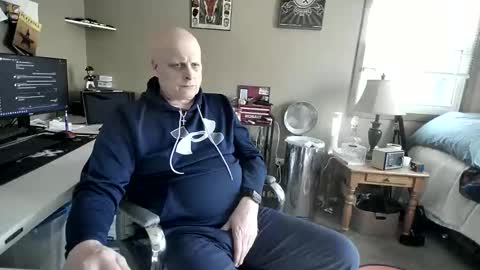 MrClean55 online show from 10/27/25, 07:29