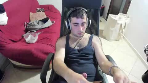 Snapshot of mrclean_97 chatting on 10/29/25, 12:46 GoodBoy online show from 10/29/25, 12:46