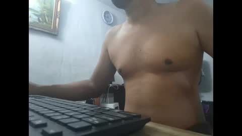 Snapshot of mrdongato01 chatting on 01/08/25, 03:40 Gato online show from 01/08/25, 03:40